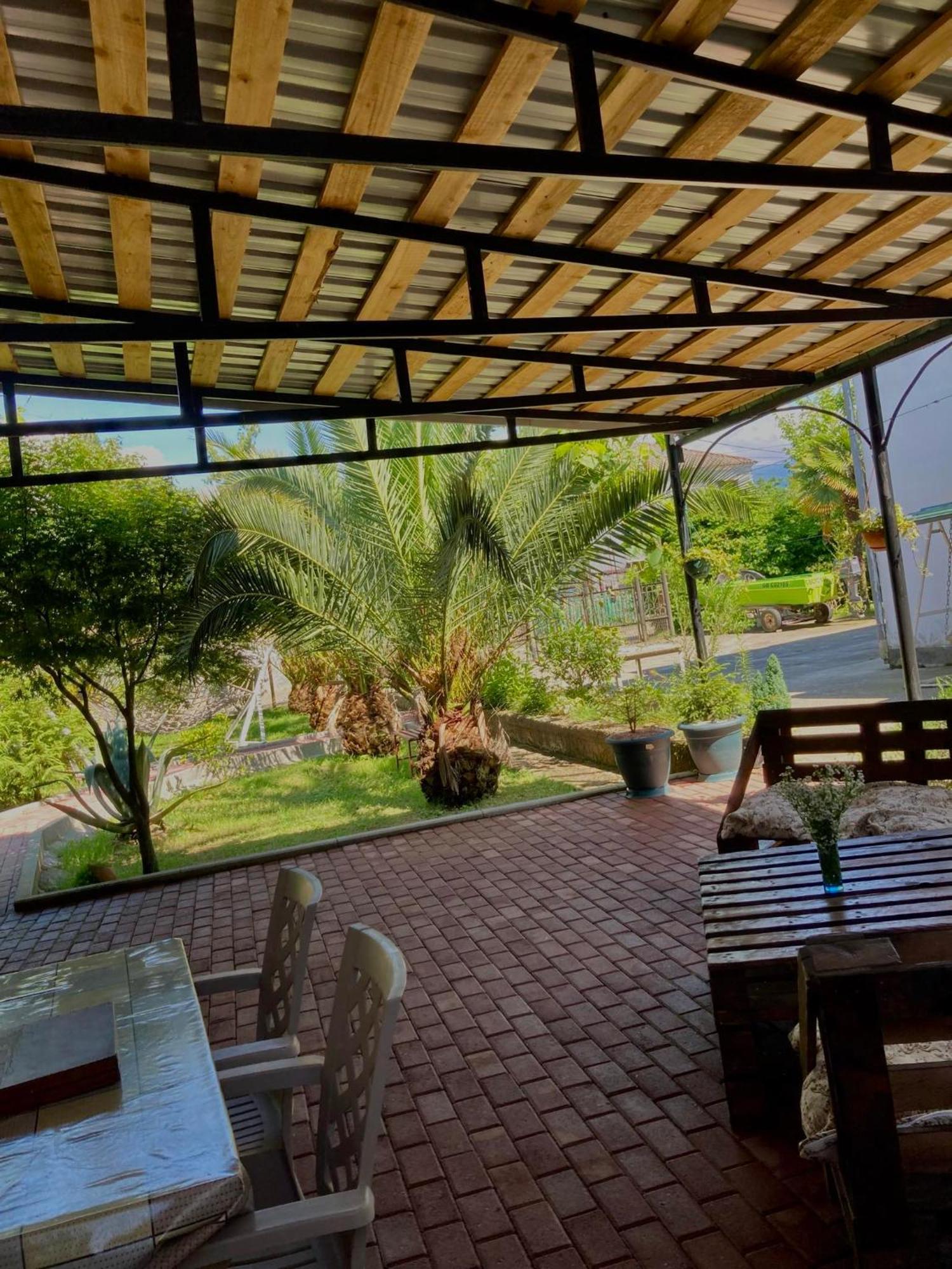 Lukas'S House Hotel Kobuleti ภายนอก รูปภาพ