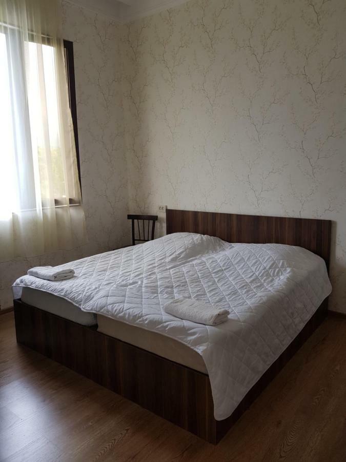 Lukas'S House Hotel Kobuleti ภายนอก รูปภาพ
